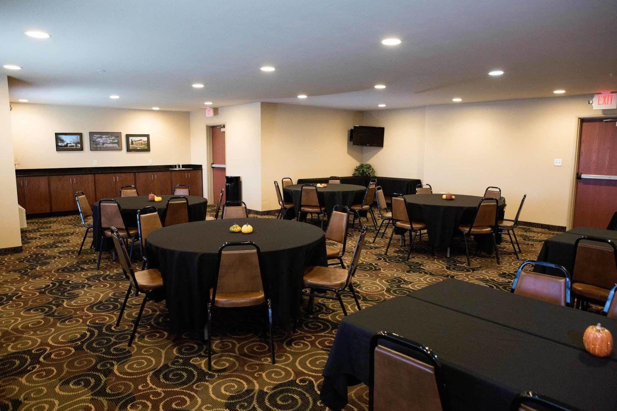 Cobblestone Hotel & Suites - Knoxville Exterior foto